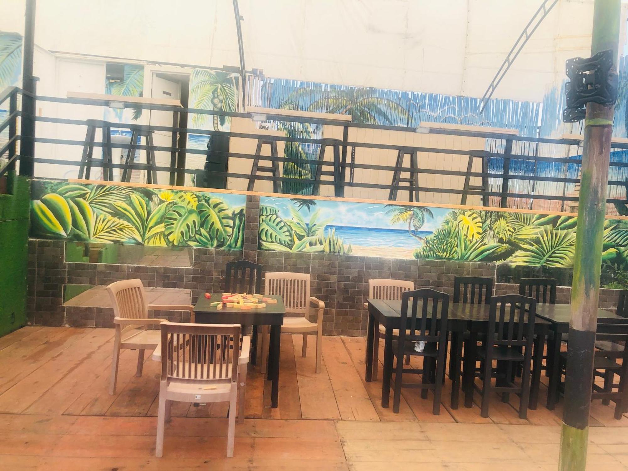 Easy Hotel Playa del Carmen Bagian luar foto